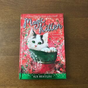 Magic Kitten: A Christmas Surprise Book‎ - Hardcover